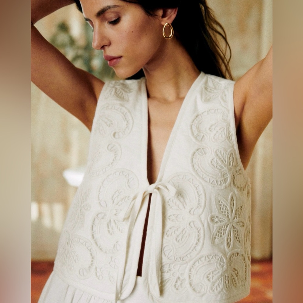 Sezane White Lace Wali Vest